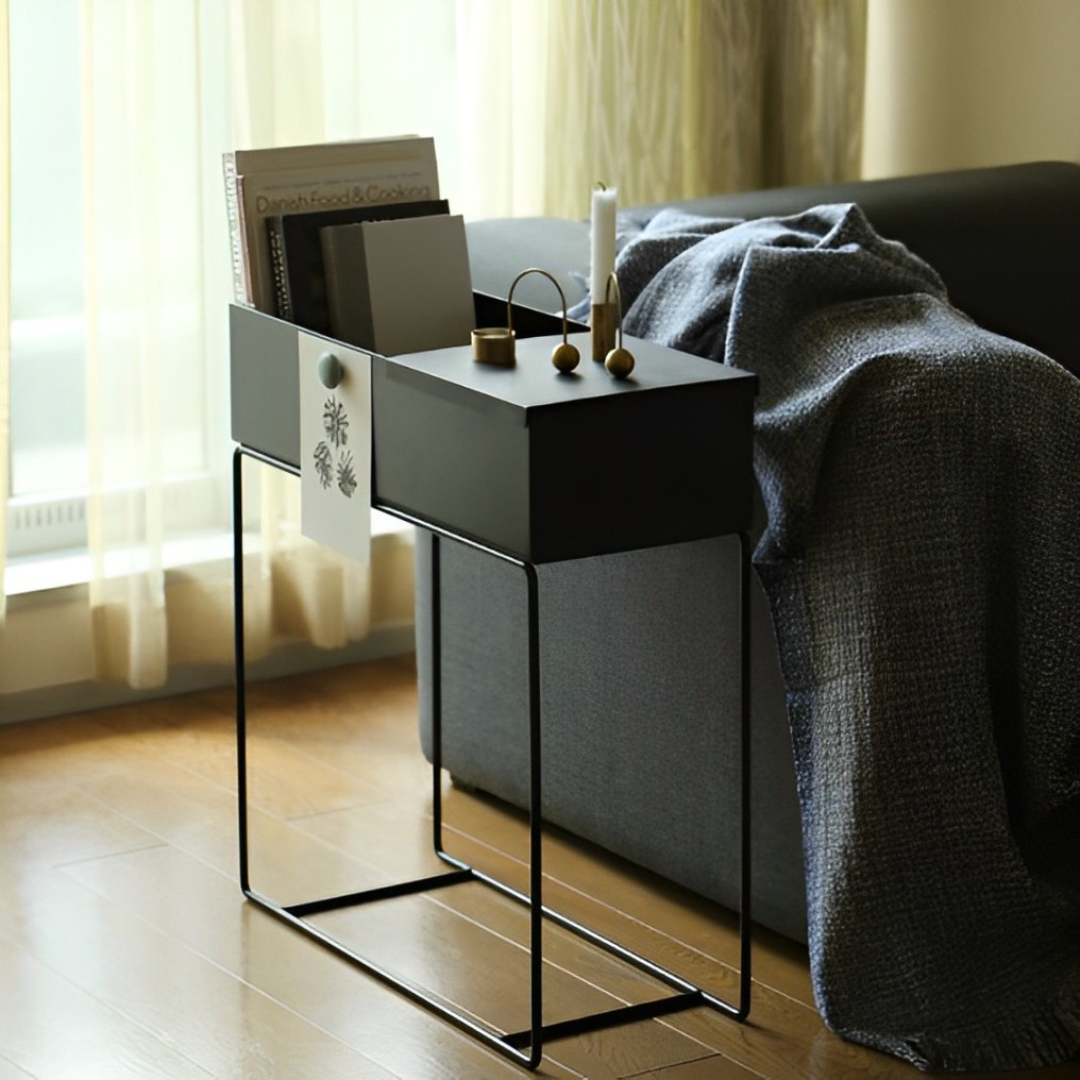 Nest Plant Holder