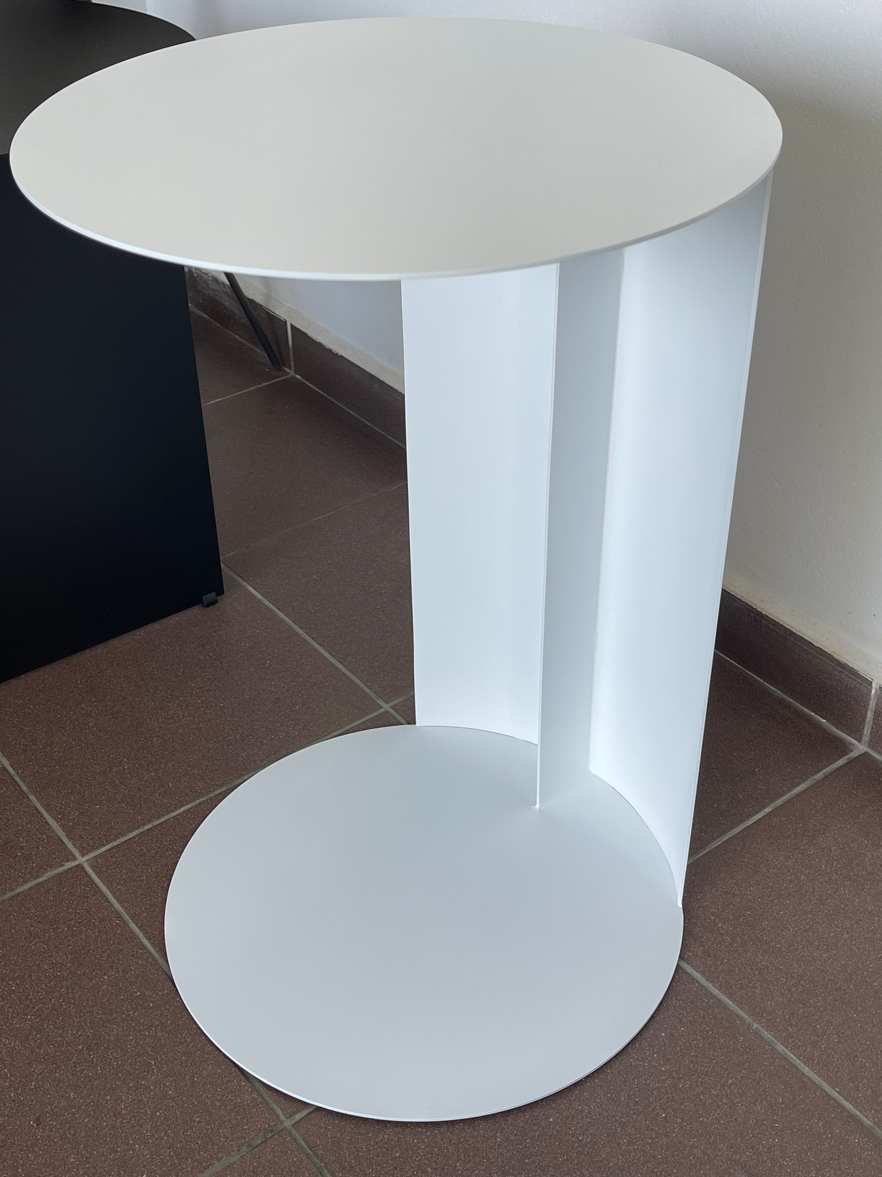 OC. Coffee Table