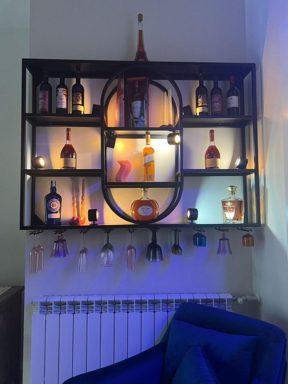 Oklahoma Wall Mounted Bar