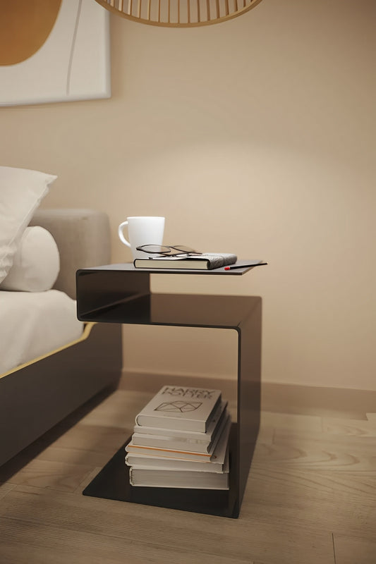 Huk Black Table